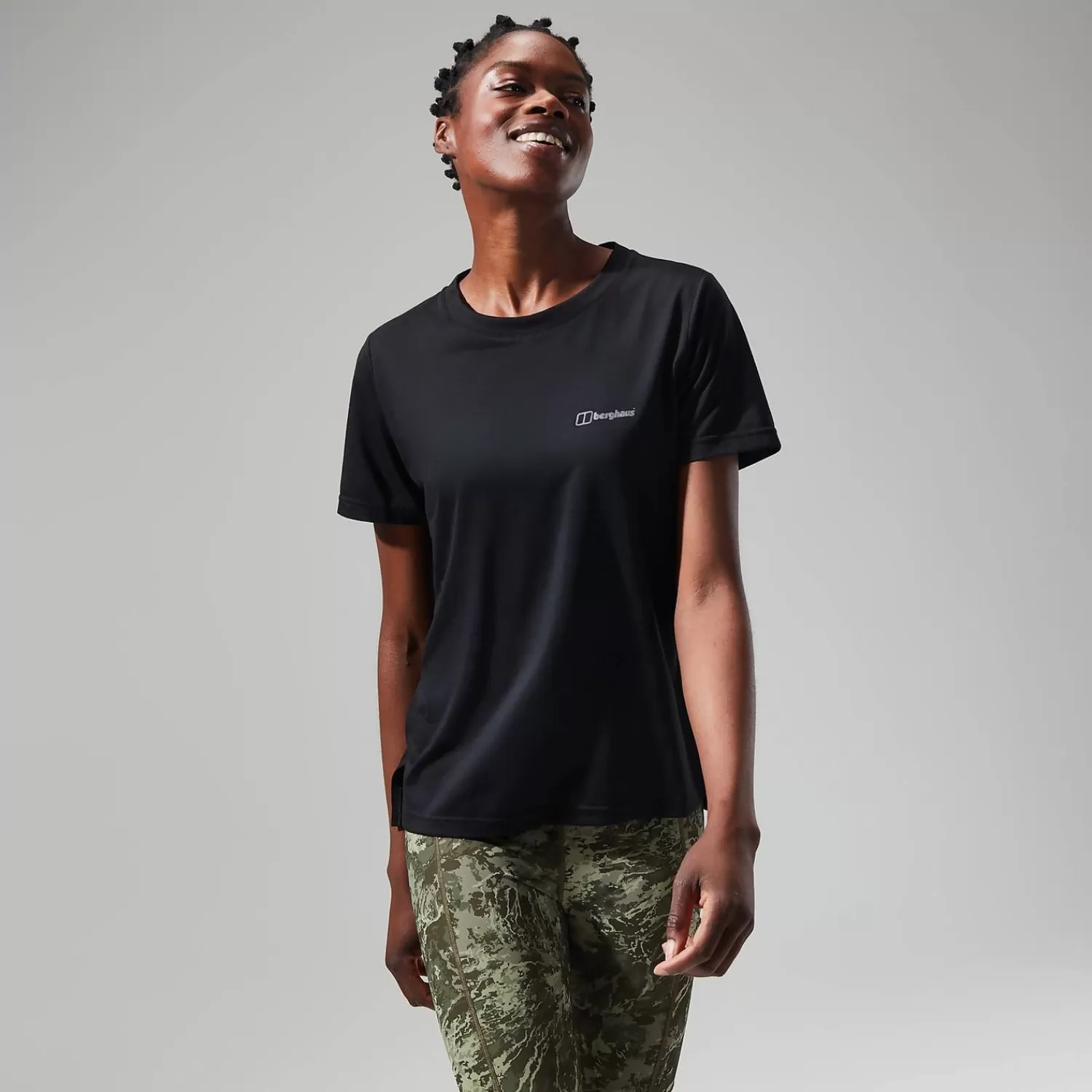 Berghaus T-Shirts-Relaxed Super Stretch Tech T-Shirt für Damen - Schwarz Tiefschwarz